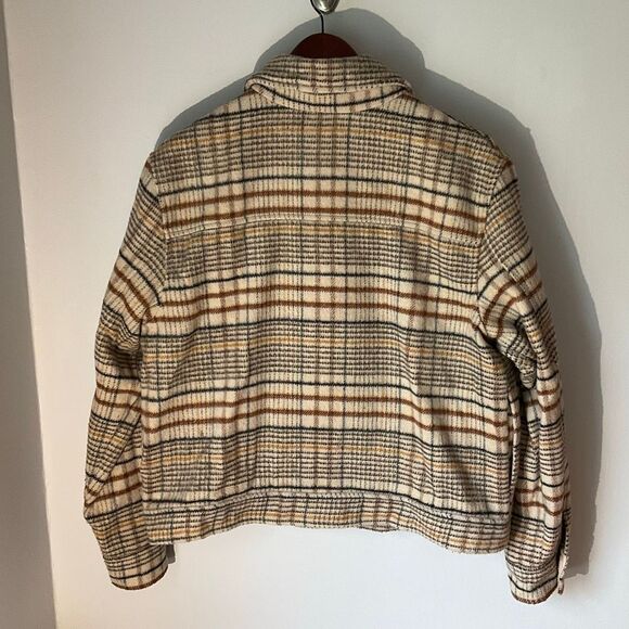 Joie Brushed Boxy Plaid Jacket, Shacket. Large. Cropped. Autumn Festival - Picture 3 of 16